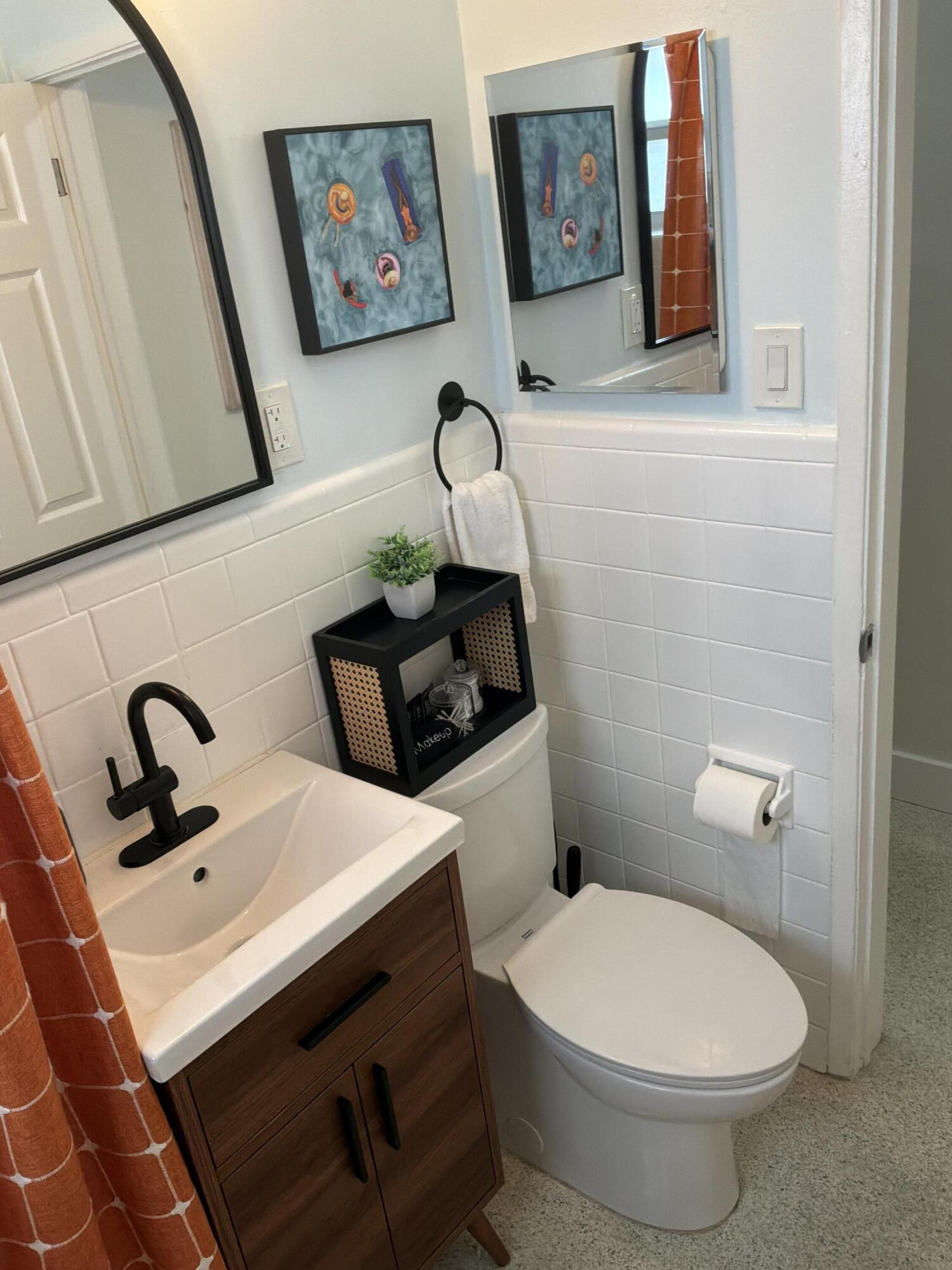 LAUDERDALE PARK 6-33 1/2 - Residential Income