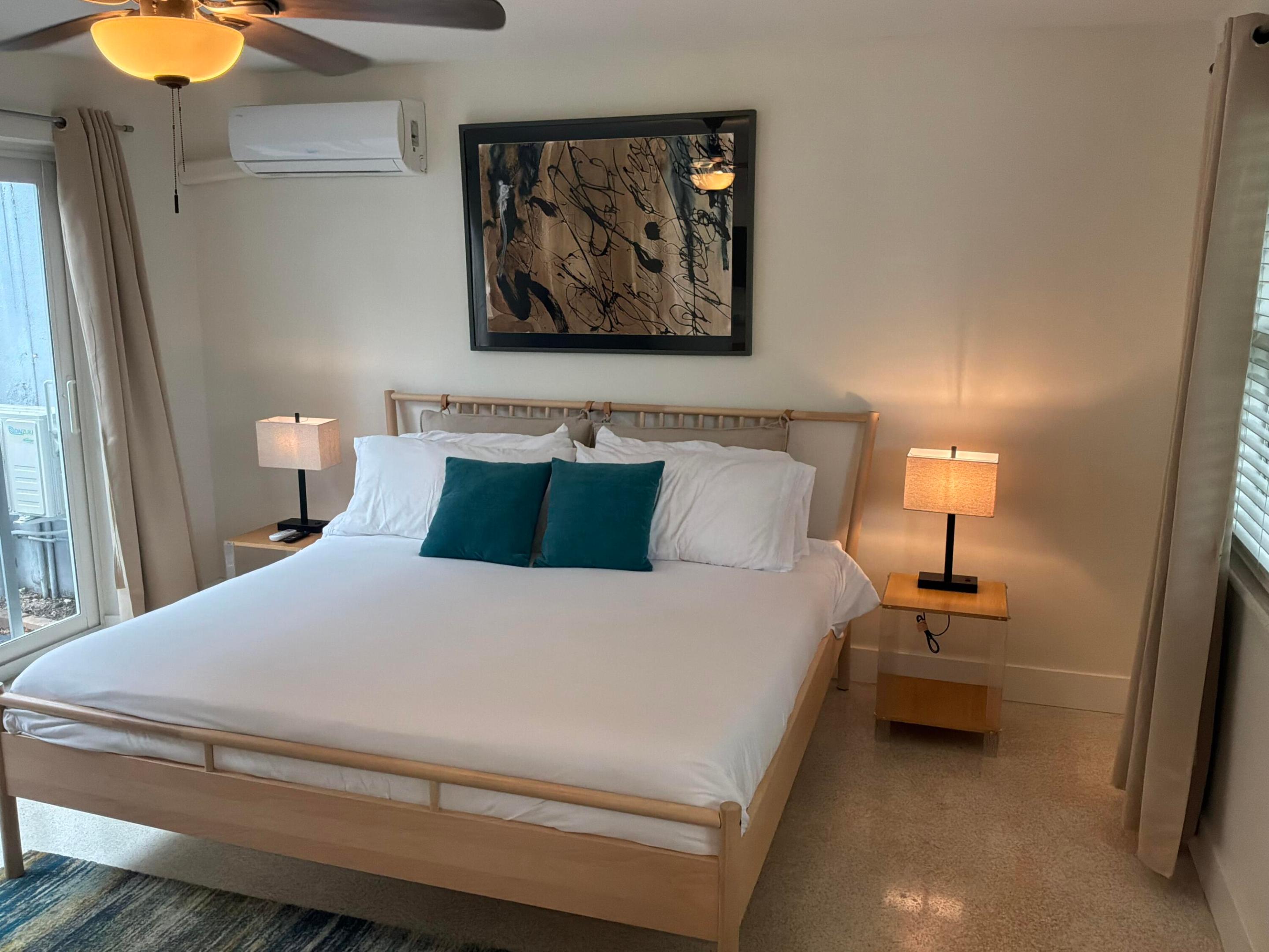 LAUDERDALE PARK 6-33 1/2 - Residential Income