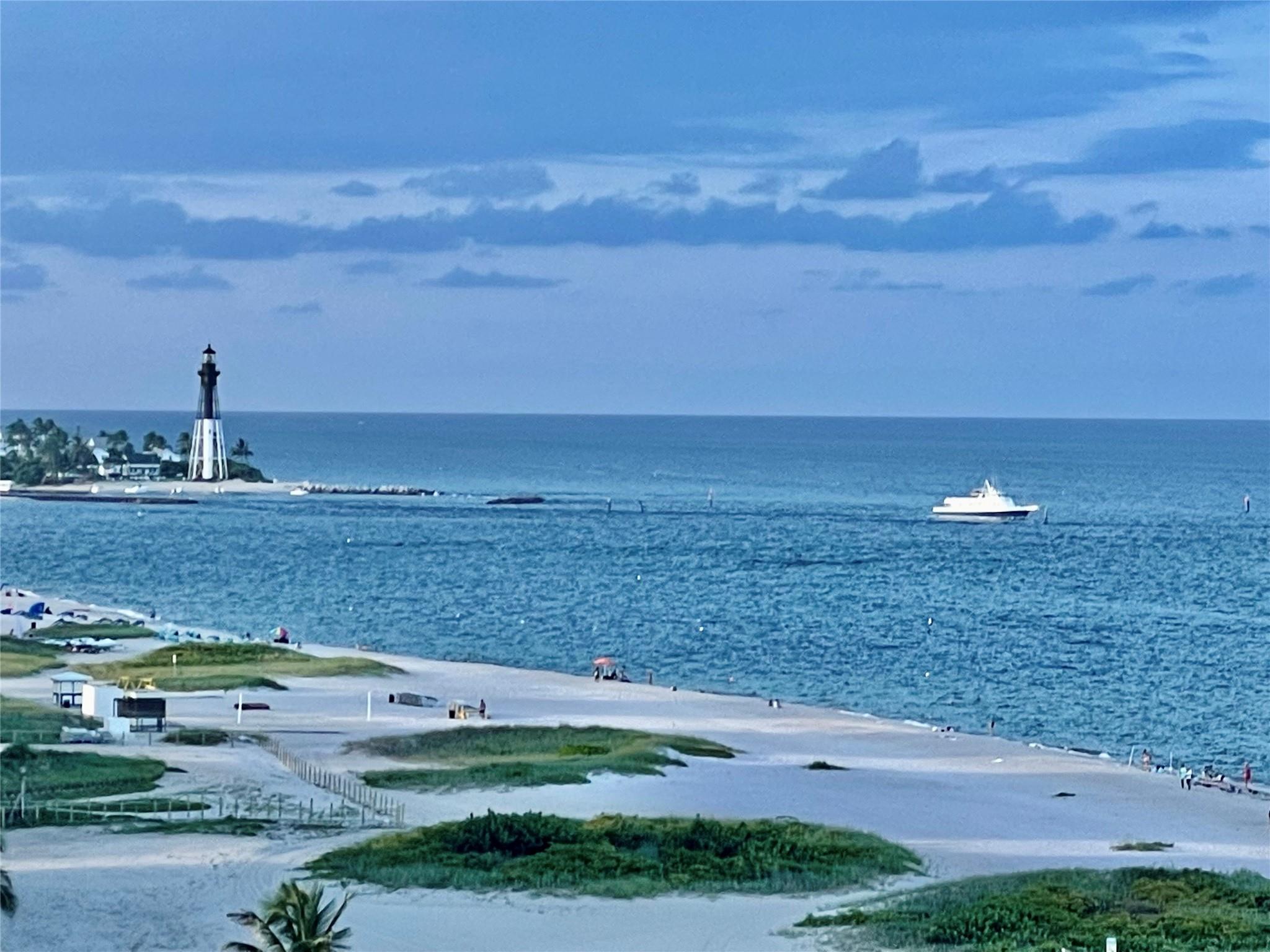 Admiralty Towers - Residential Lease