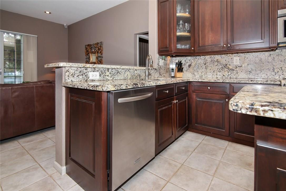 Banyan Oakridge 157-44 B - Residential