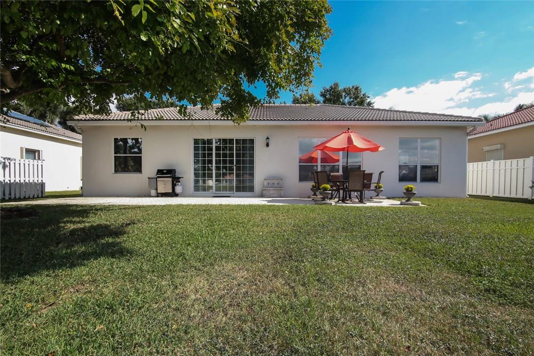 Banyan Oakridge 157-44 B - Residential