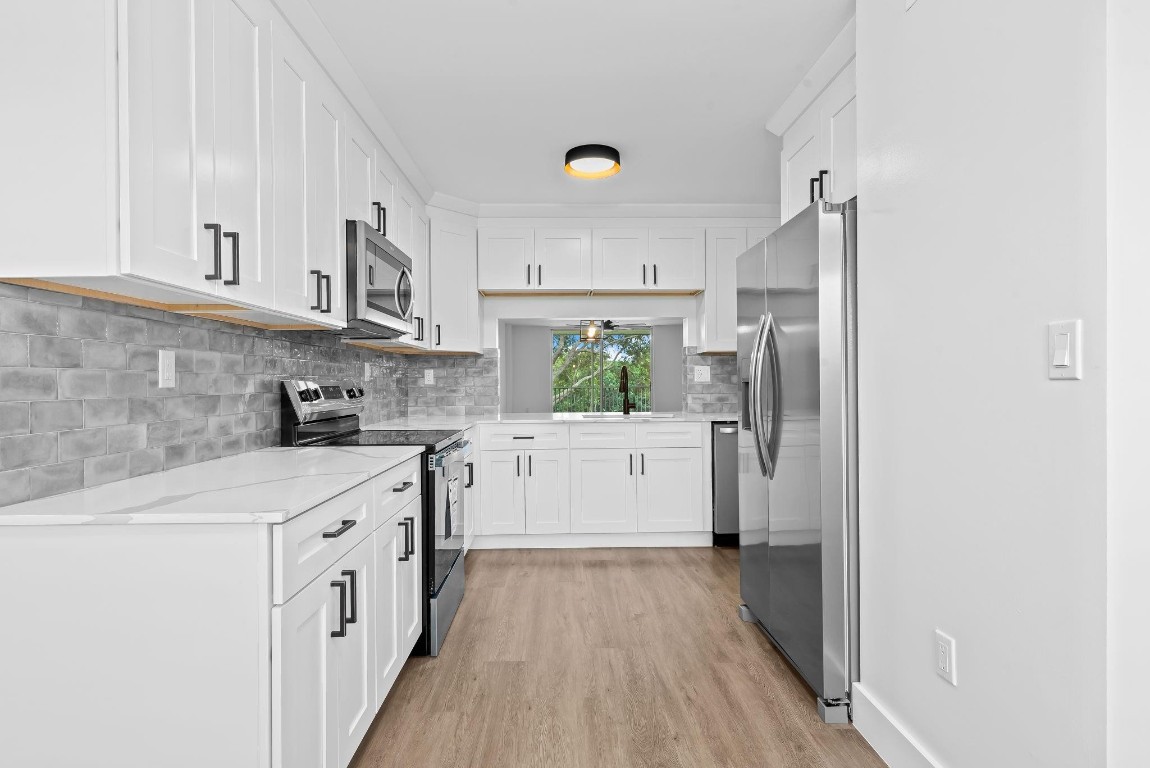 4734 Lucerne Lakes Boulevard 303