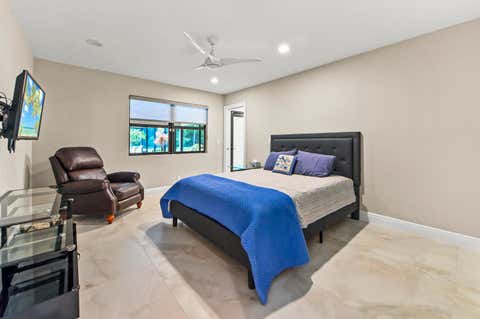 Tiny photo for 13067 Doubletree Circle, Wellington, FL 33414 (MLS # B26048439)