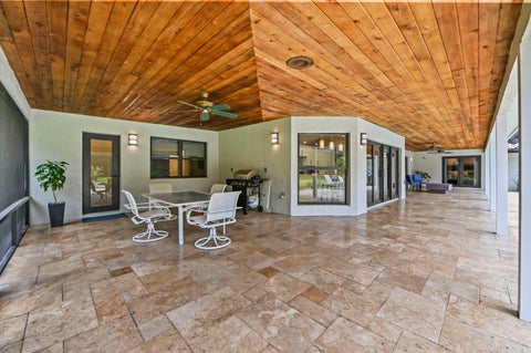 Tiny photo for 13067 Doubletree Circle, Wellington, FL 33414 (MLS # B26048439)