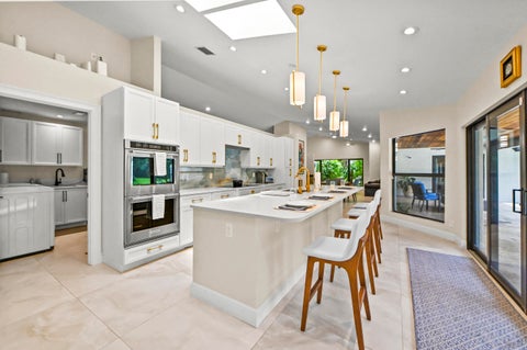 Tiny photo for 13067 Doubletree Circle, Wellington, FL 33414 (MLS # B26048439)