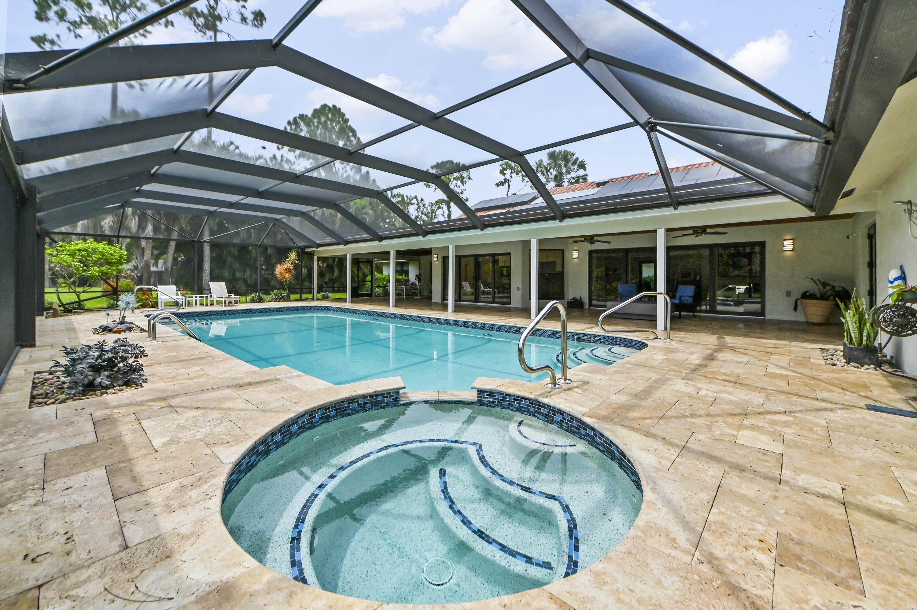 13067 Doubletree Circle