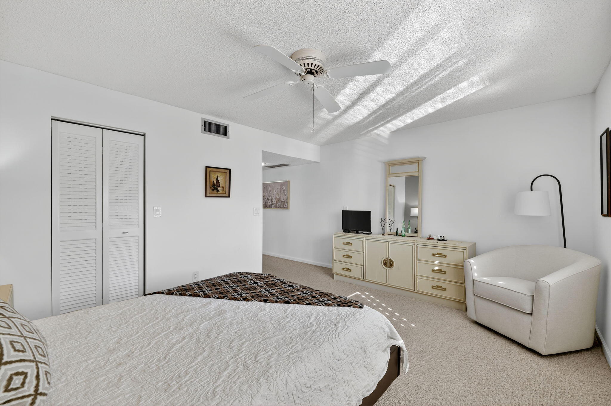 BEACHTREE II CLUSTER, A CONDOMINIUM - Residential