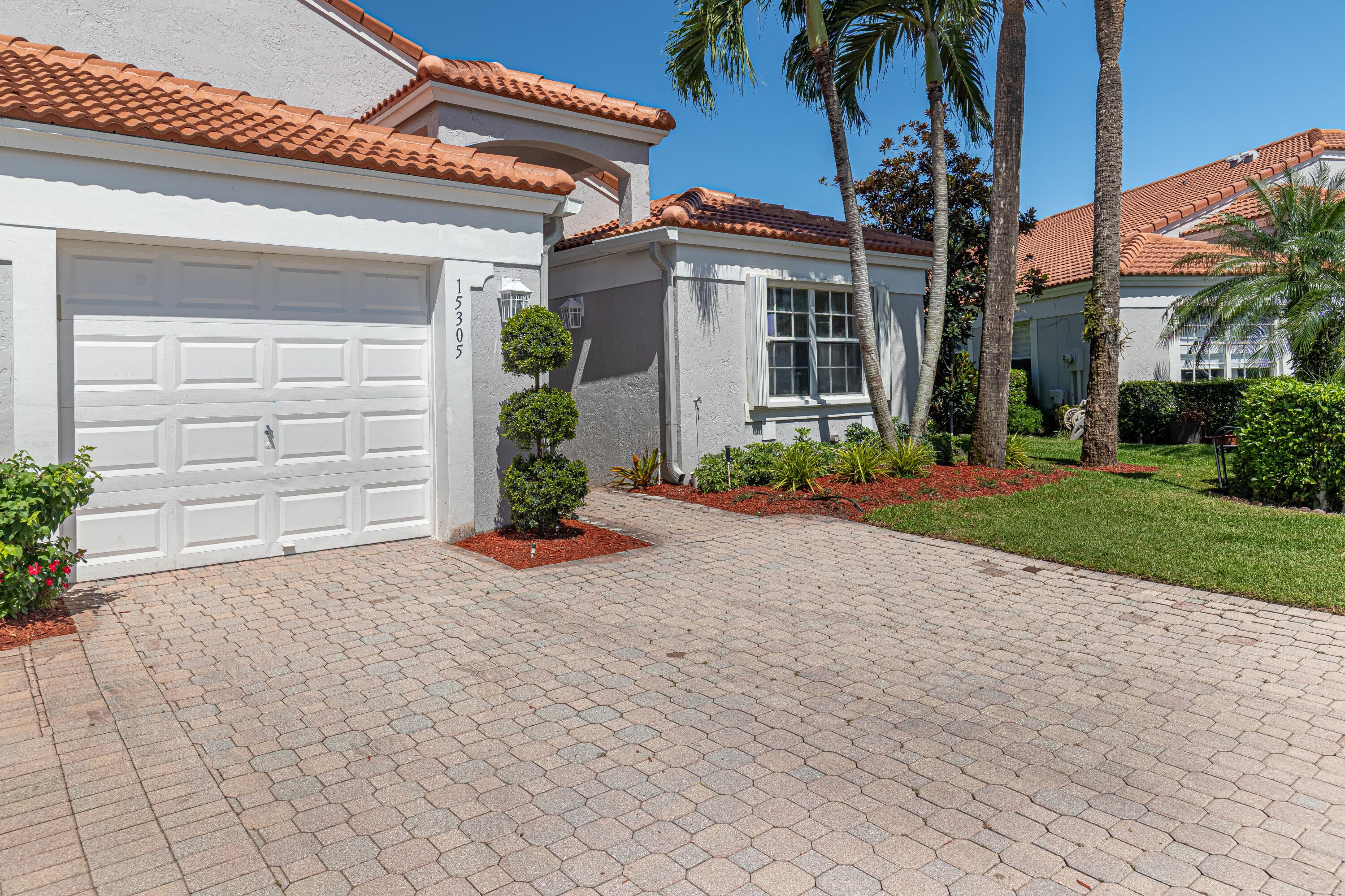15305 SUMMER LAKE Drive