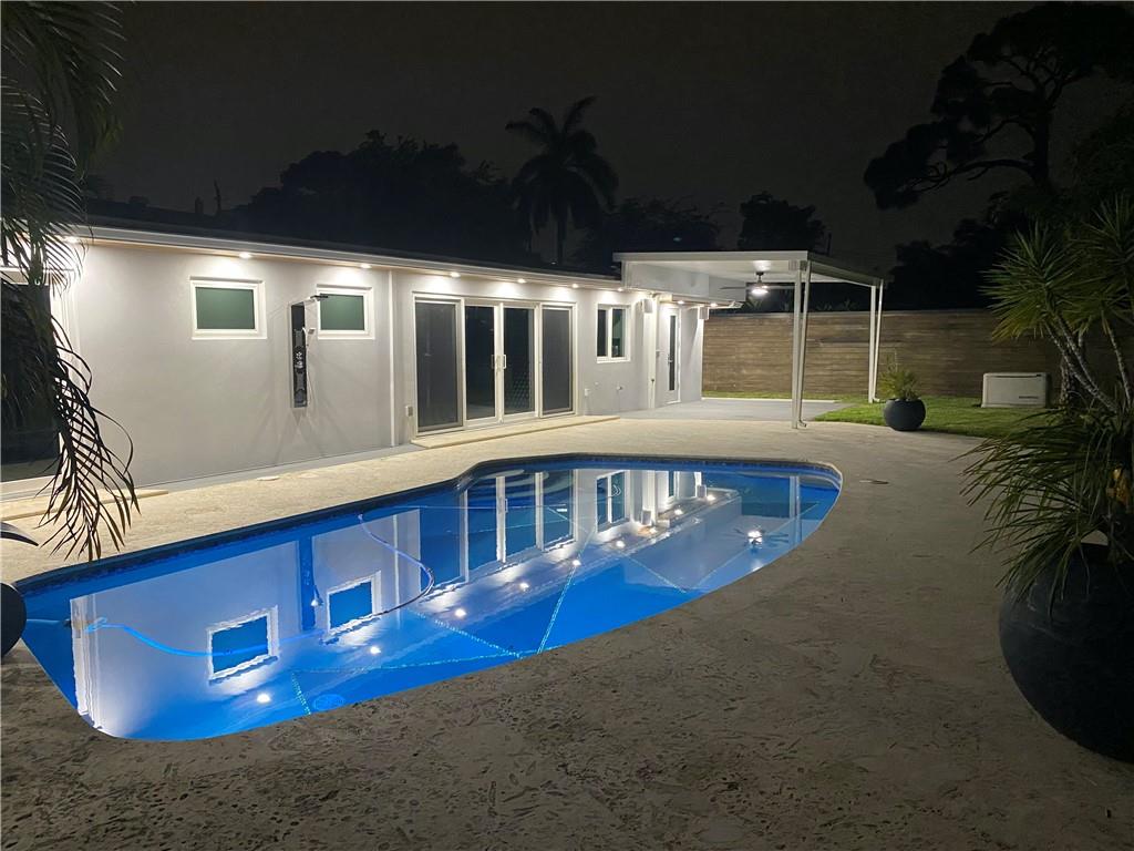 NORWOOD 39-21 B - Residential