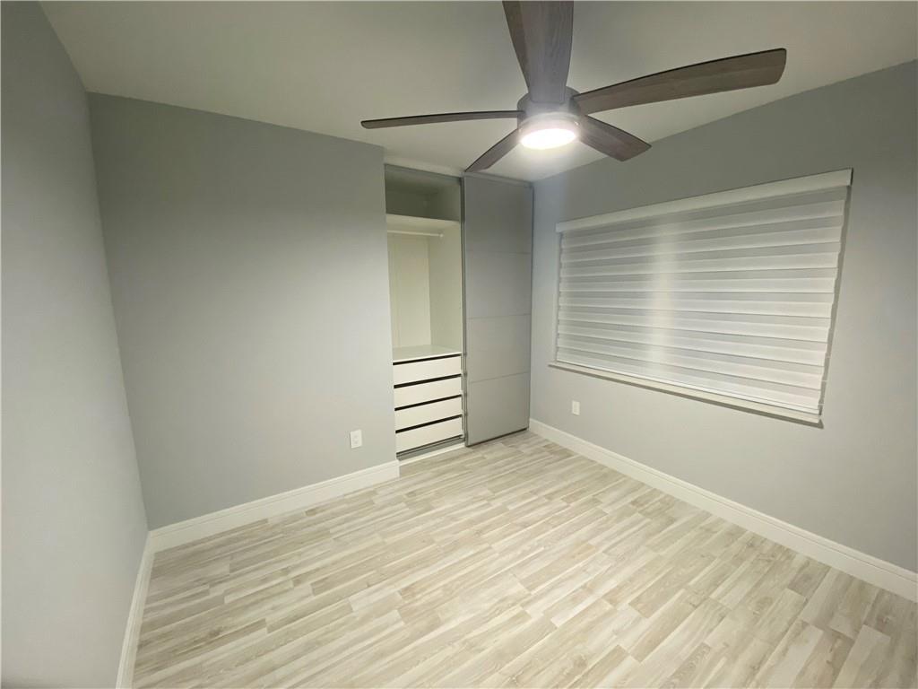 NORWOOD 39-21 B - Residential