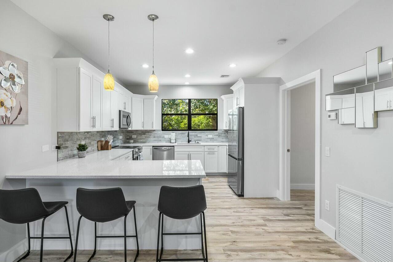 PALM BEACH RANCHETTES - Residential