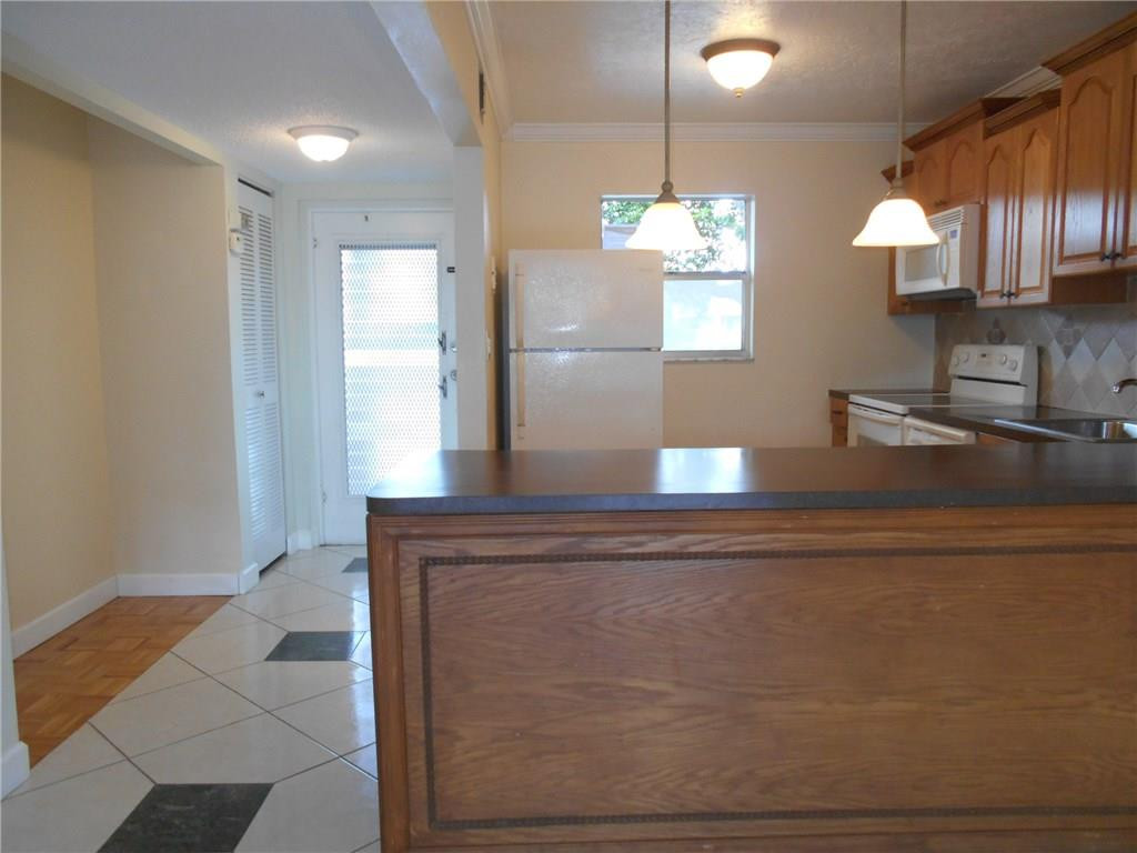 SANDS POINT - Residential