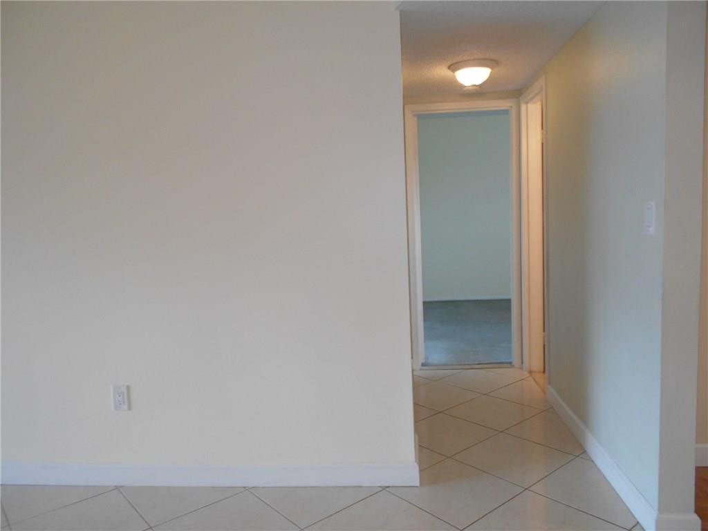 SANDS POINT - Residential