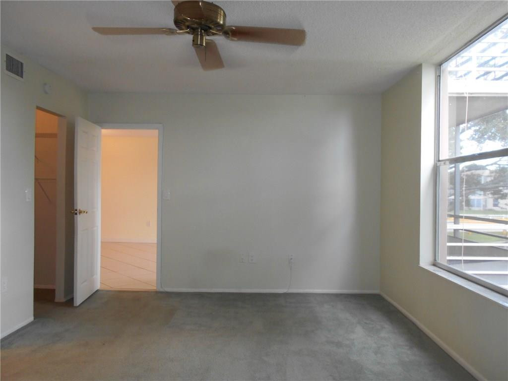 SANDS POINT - Residential