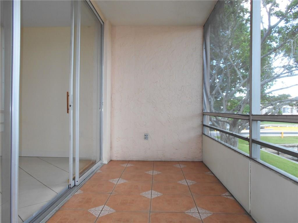 SANDS POINT - Residential