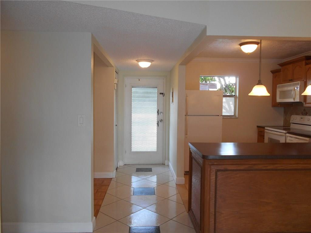 SANDS POINT - Residential