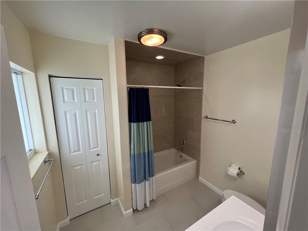 The Cove 5th Sec 39-5 B - Residential Lease
