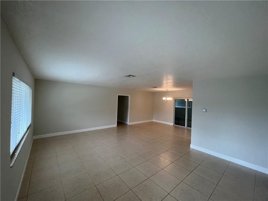 The Cove 5th Sec 39-5 B - Residential Lease