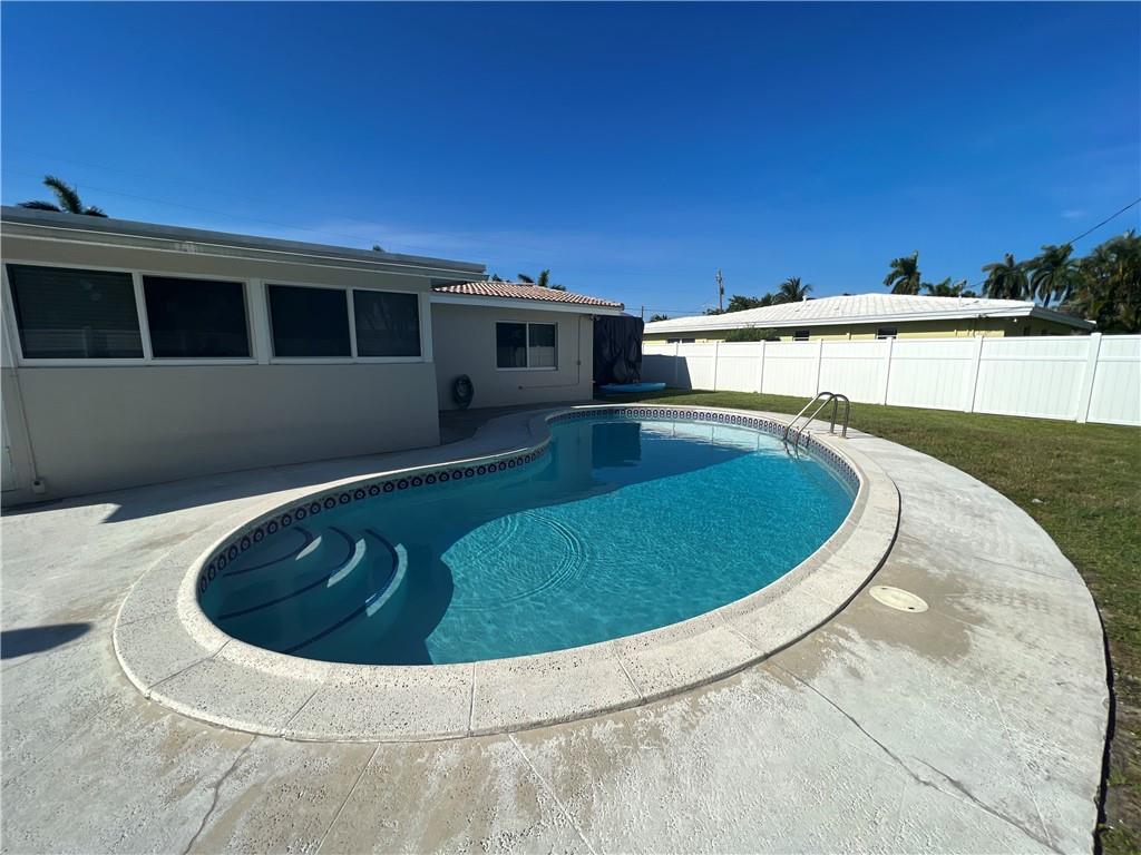The Cove 5th Sec 39-5 B - Residential Lease