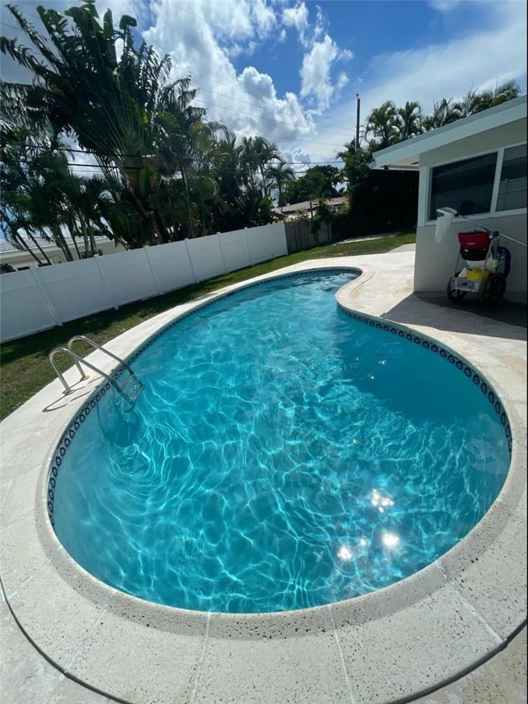 The Cove 5th Sec 39-5 B - Residential Lease