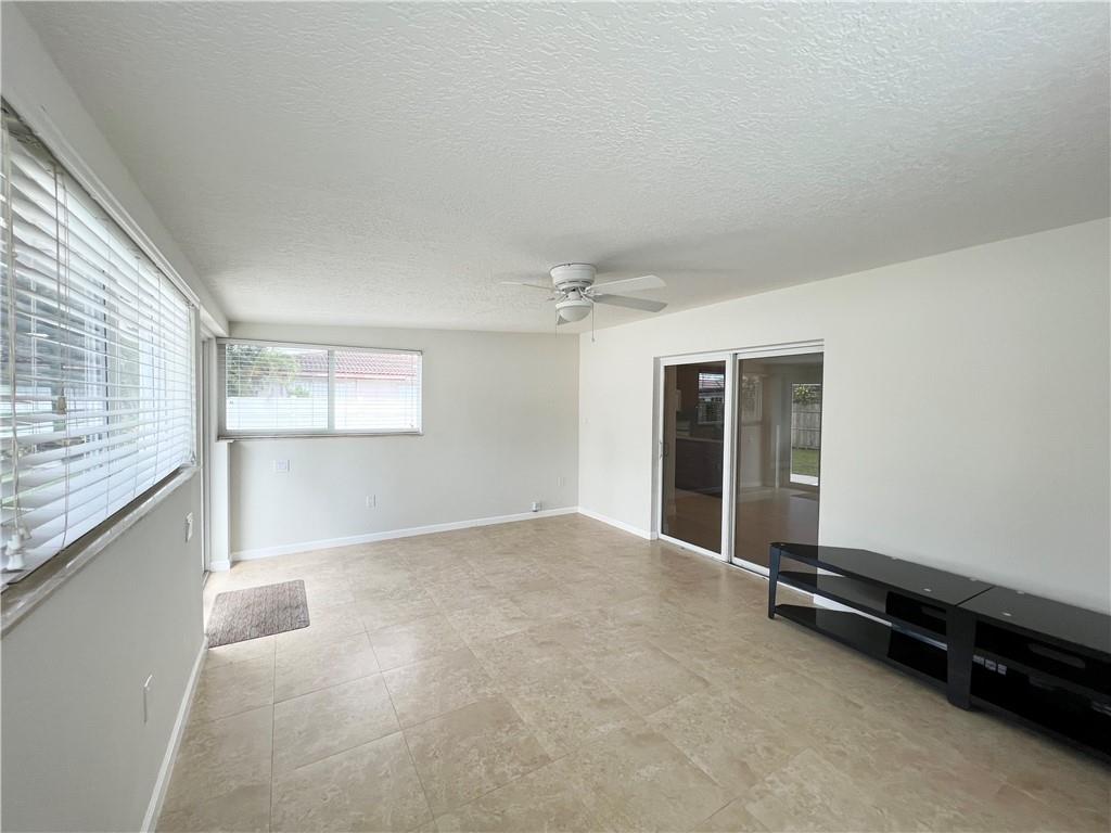 The Cove 5th Sec 39-5 B - Residential Lease