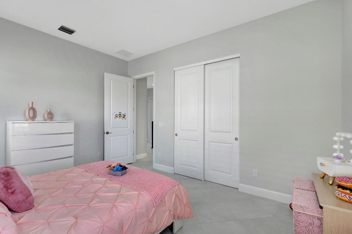 GROVES OF WESTLAKE - Residential