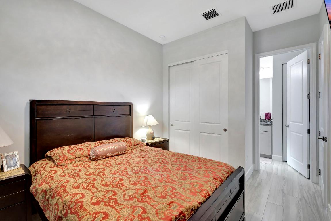 GROVES OF WESTLAKE - Residential