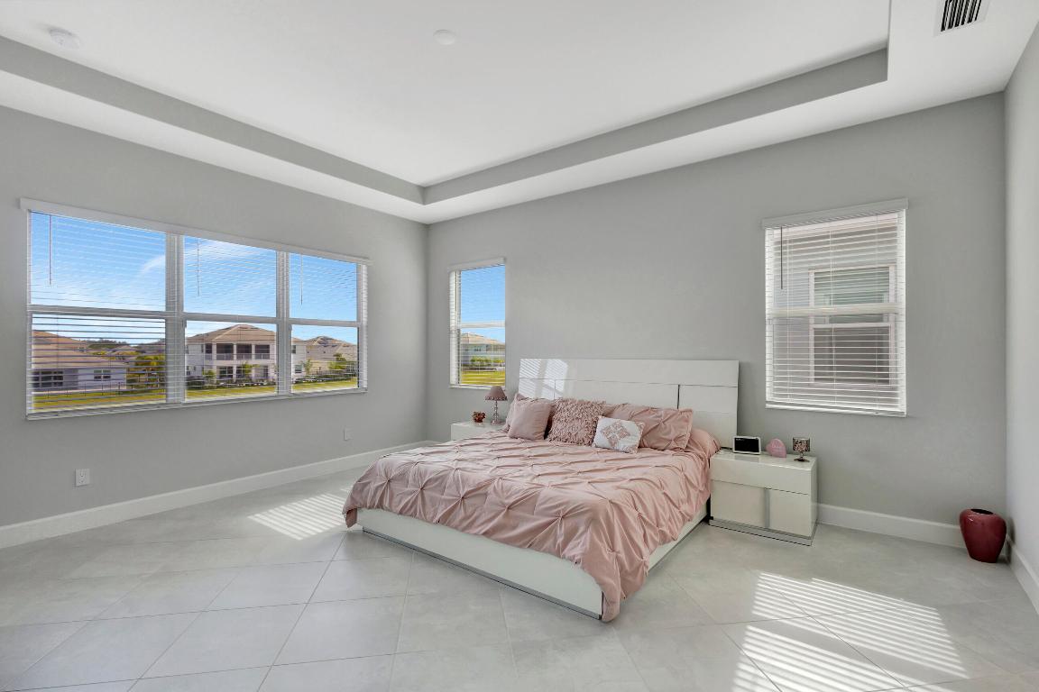 GROVES OF WESTLAKE - Residential