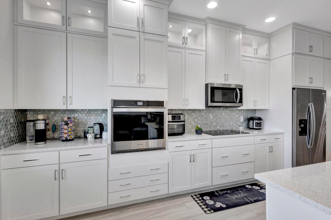 GROVES OF WESTLAKE - Residential