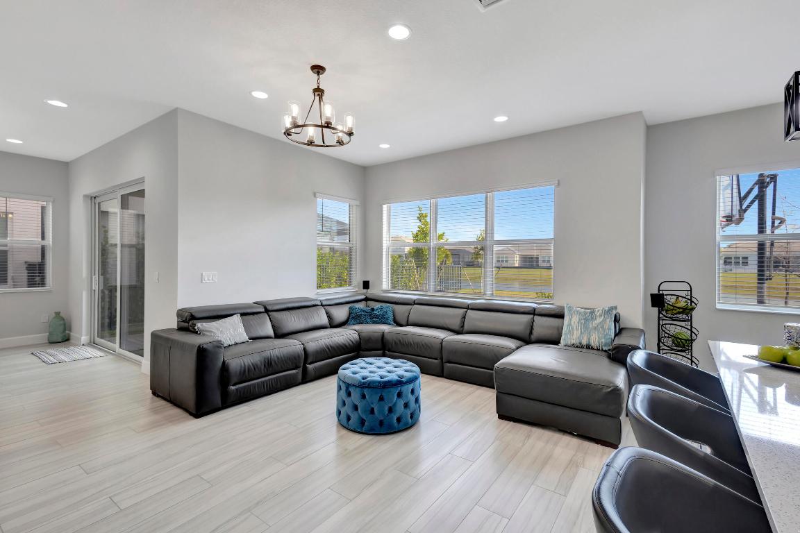 GROVES OF WESTLAKE - Residential