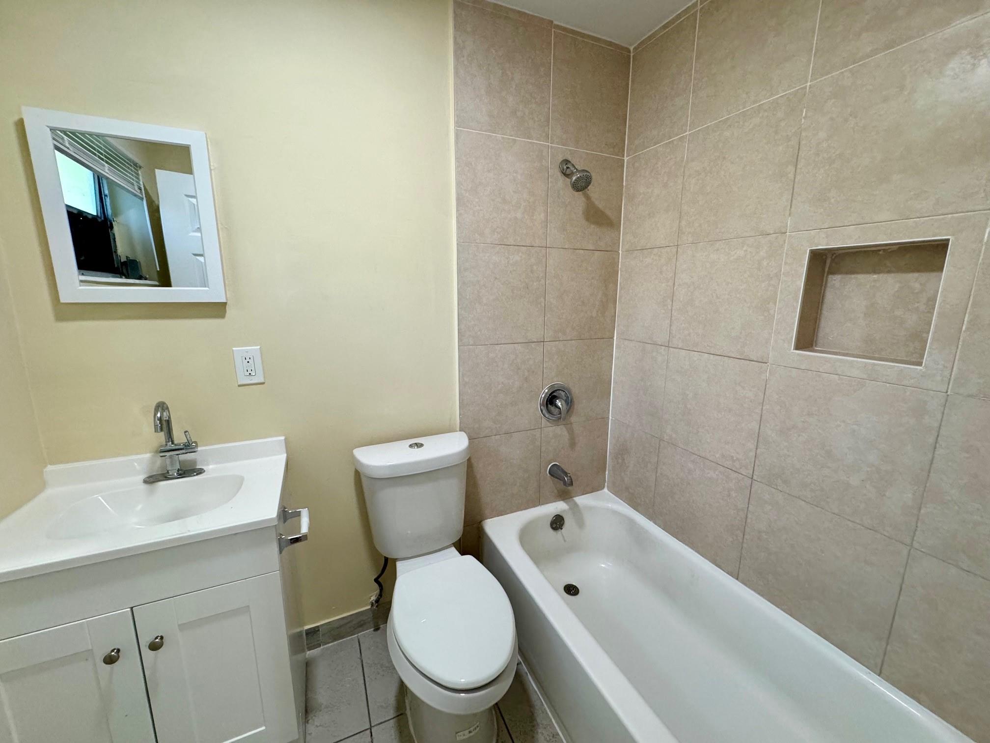 Progresso 2-18 D - Residential Lease