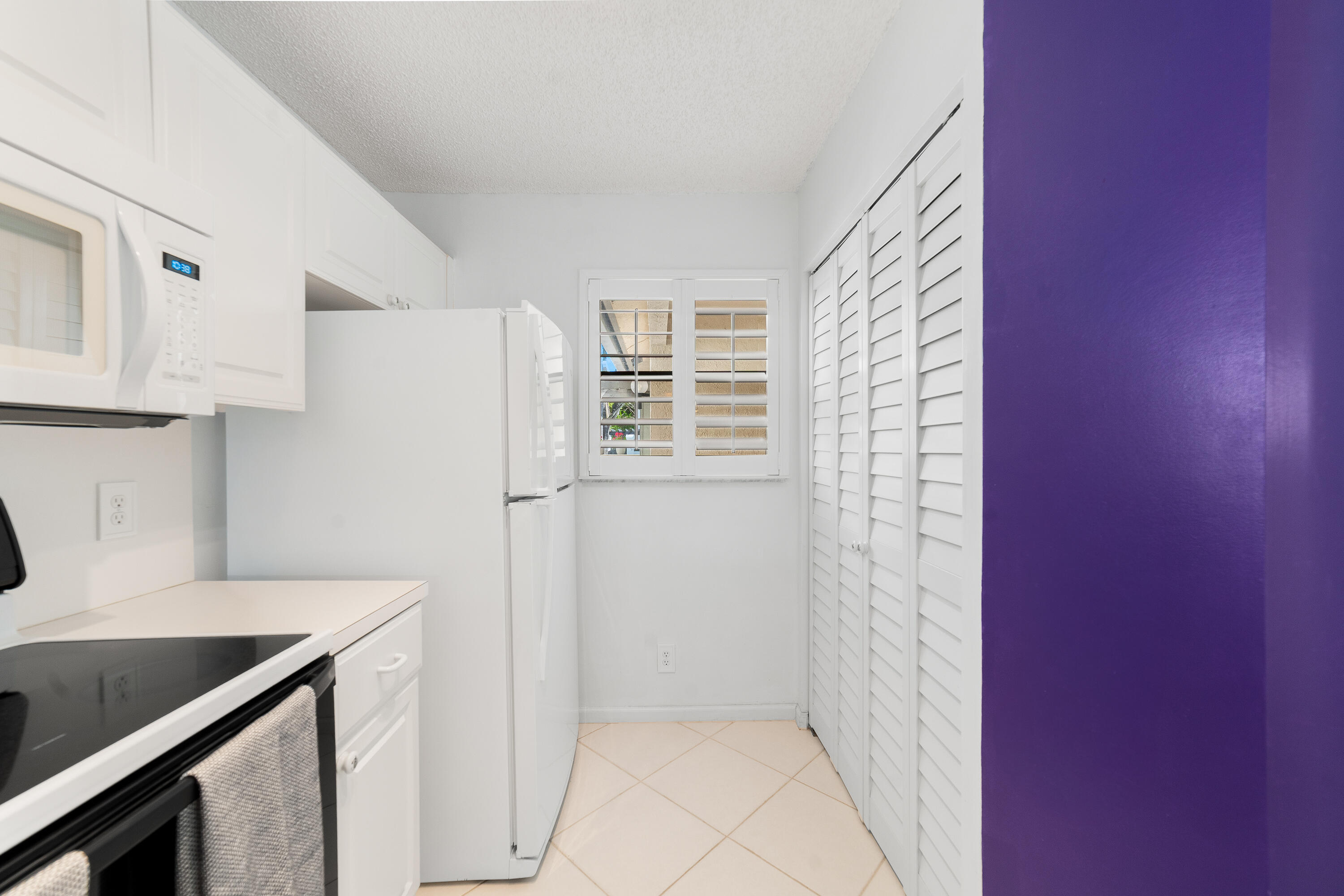 WIMBLEDON VILLAS OF VIA VERDE - Residential