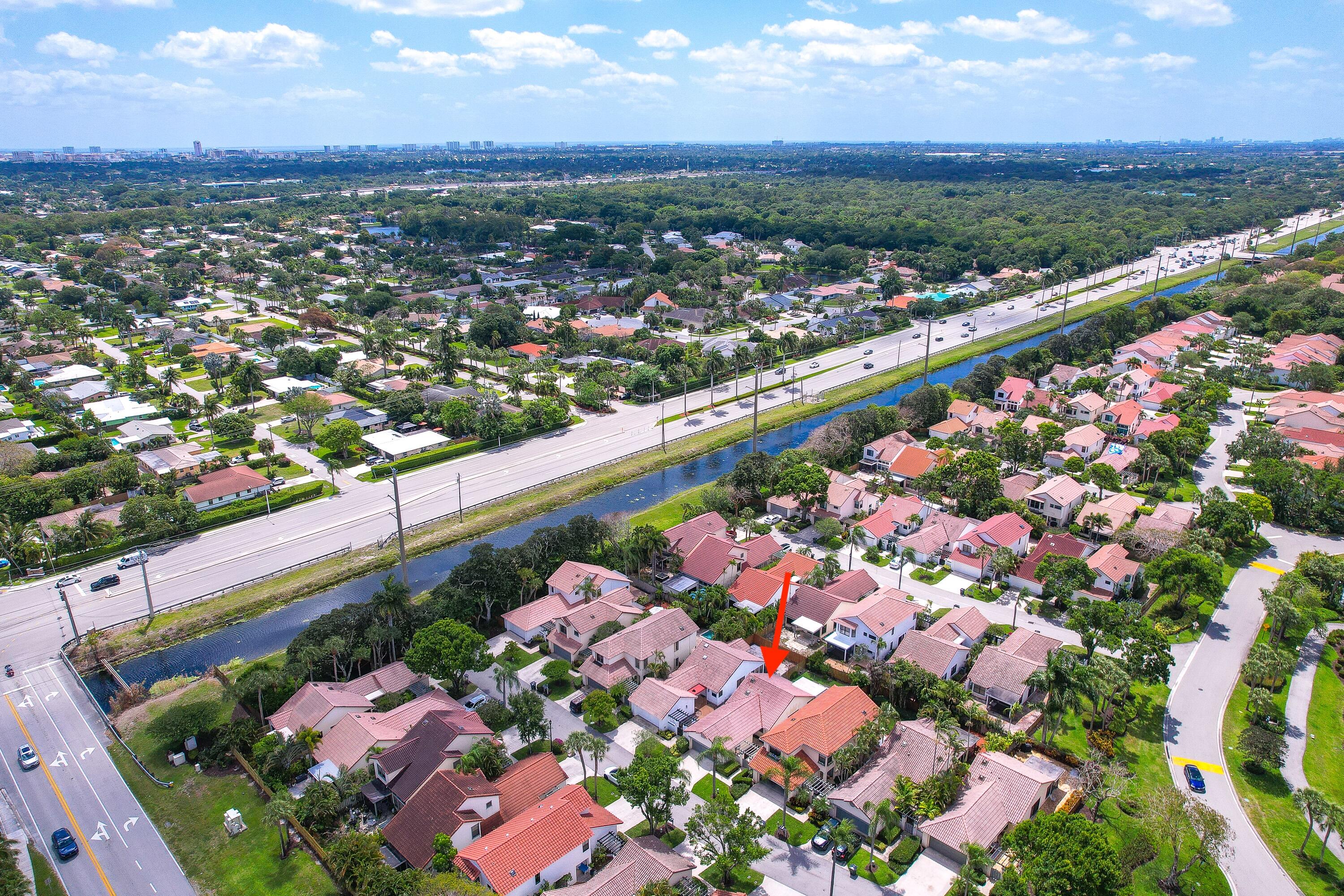 WIMBLEDON VILLAS OF VIA VERDE - Residential