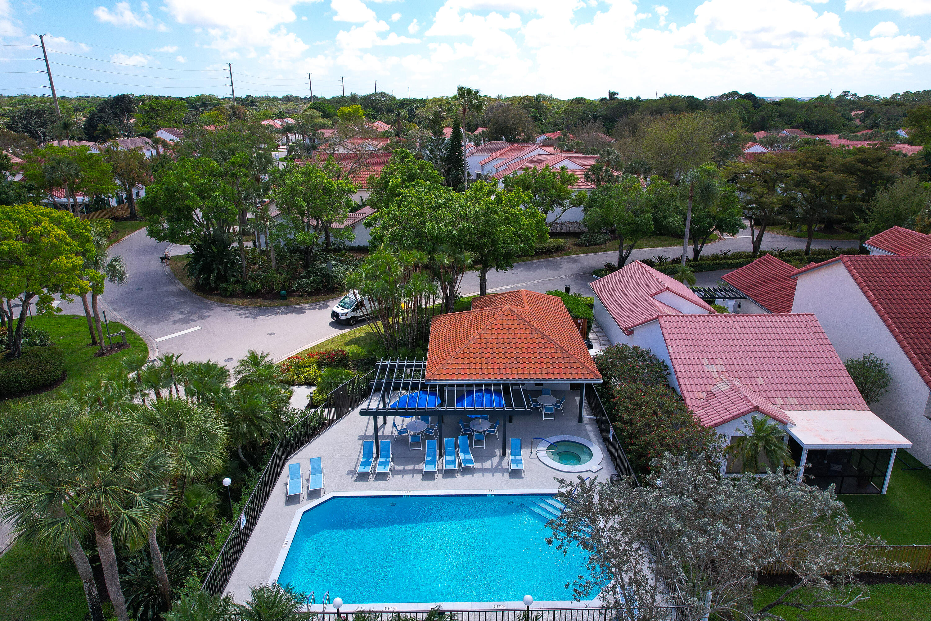 WIMBLEDON VILLAS OF VIA VERDE - Residential