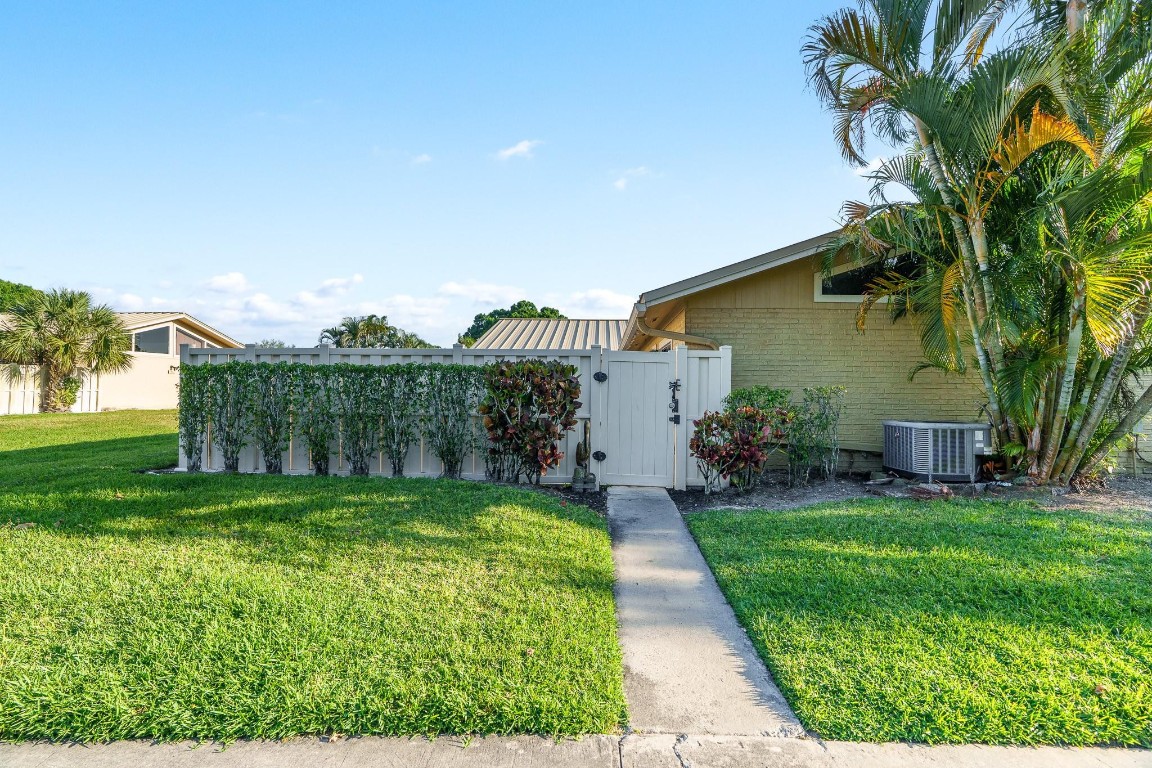 5651 Golden Eagle Circle 5651