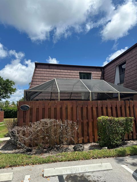 7754 Courtyard Run W Boca Raton FL 33433