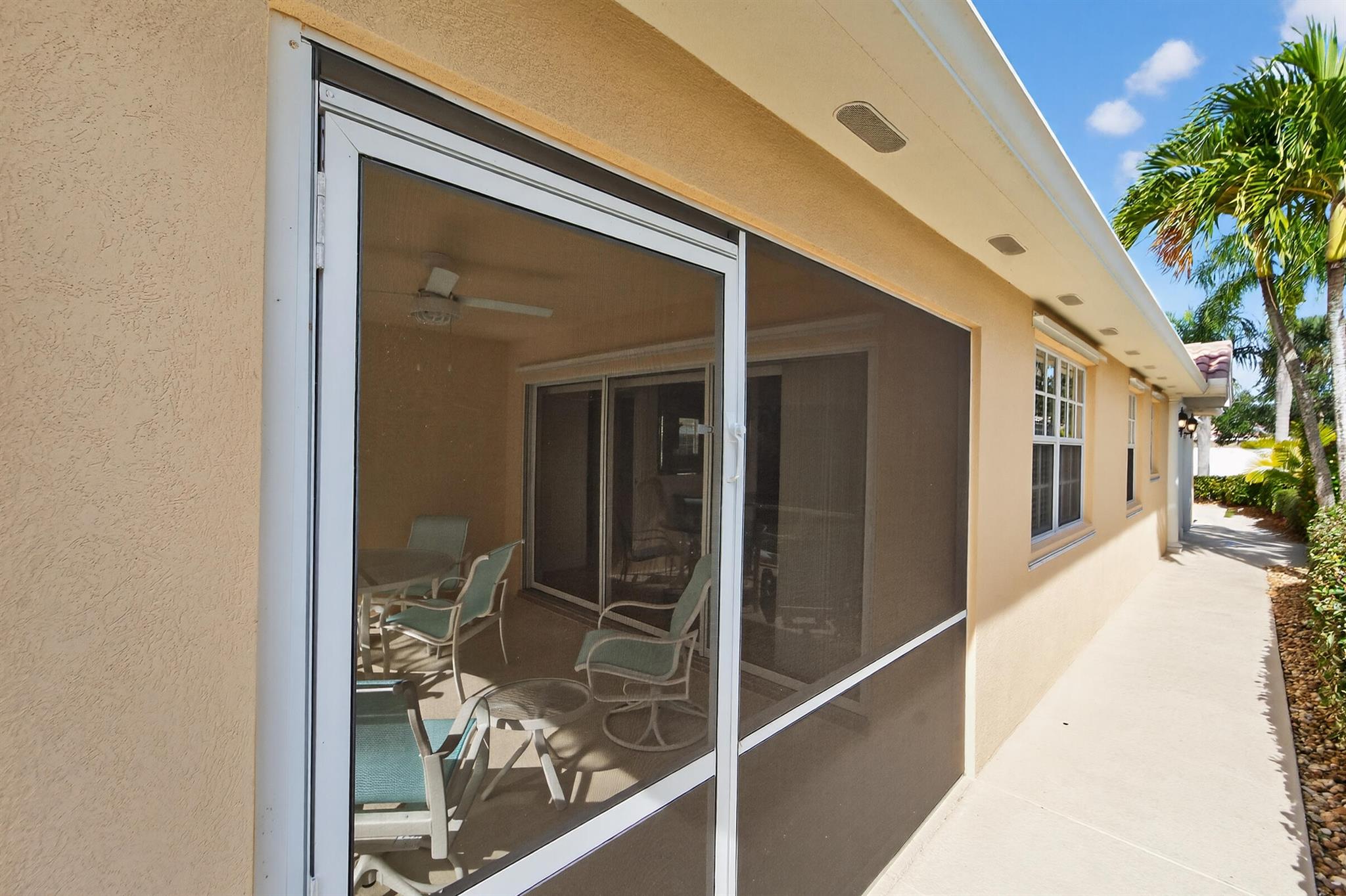 THE RETREAT - Residential