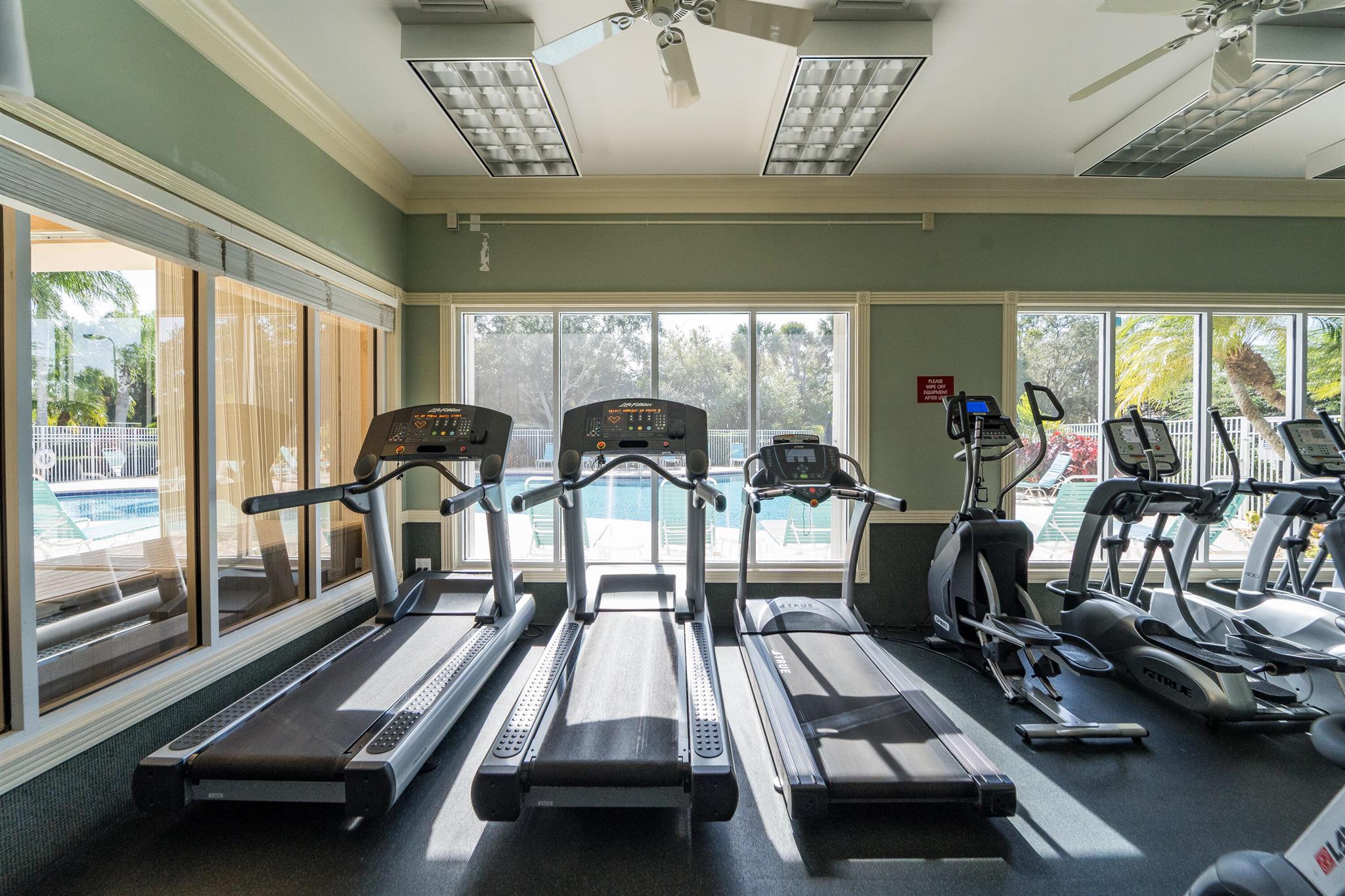 THE RETREAT - Residential