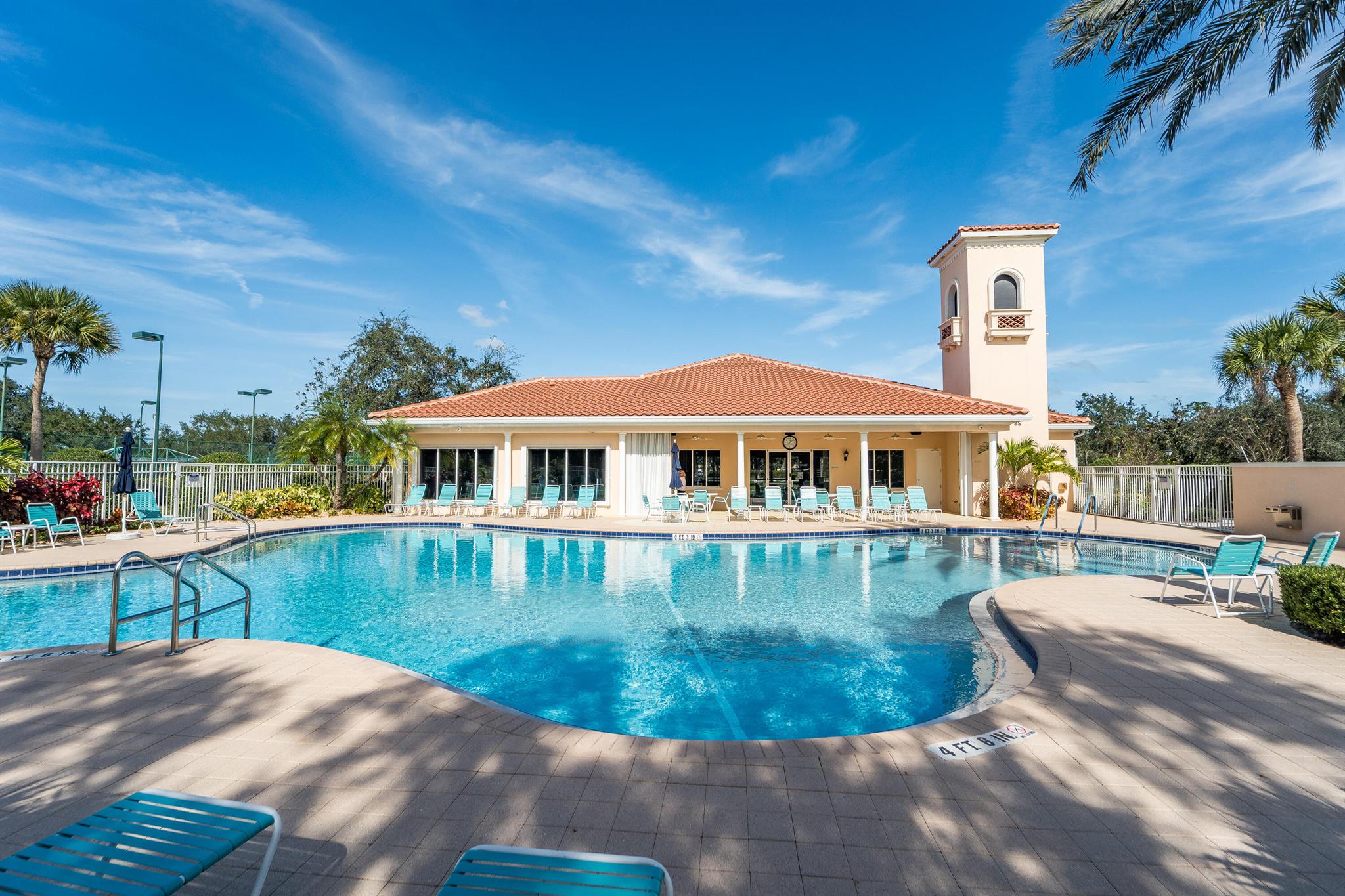 THE RETREAT - Residential