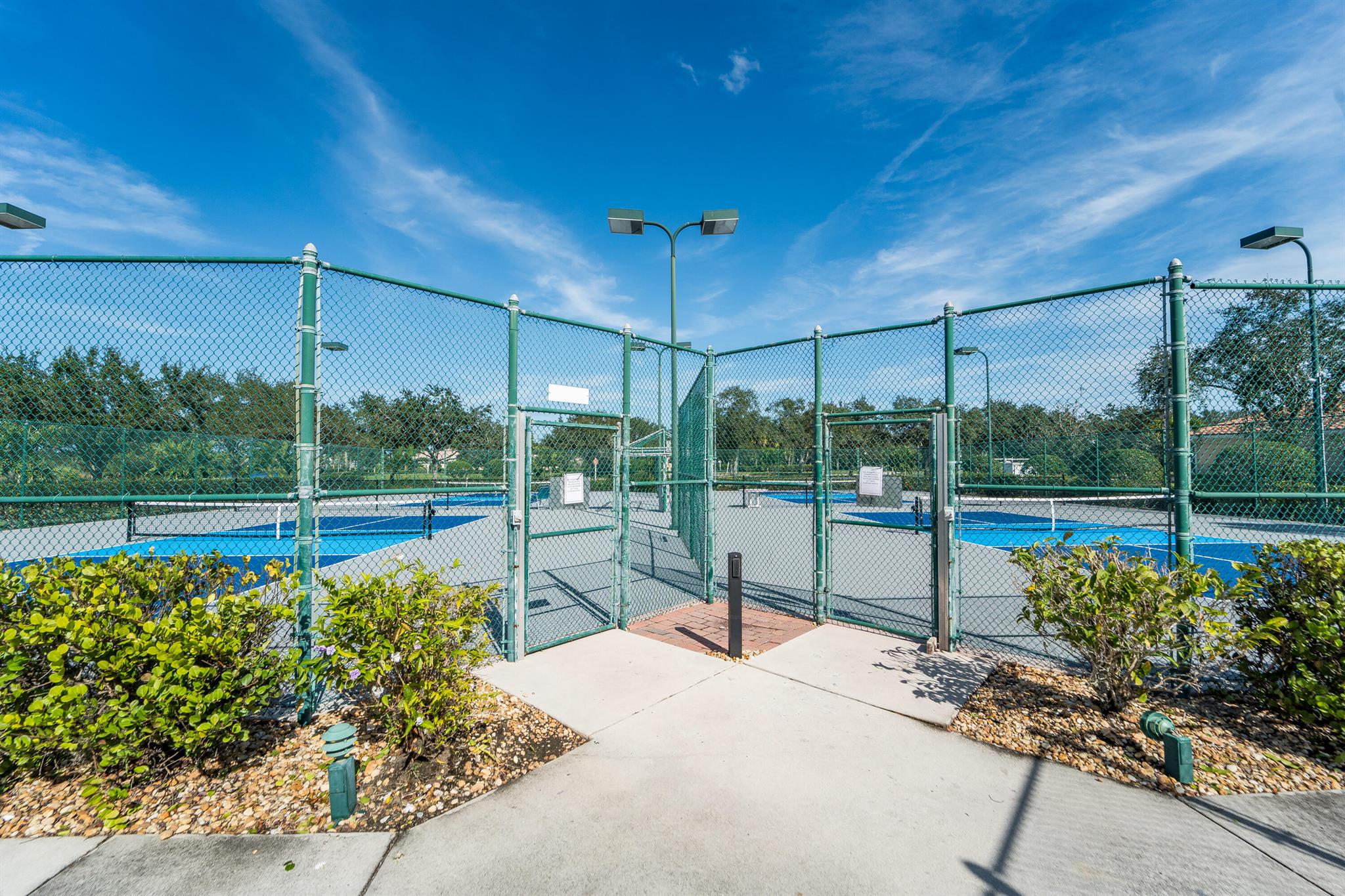 THE RETREAT - Residential