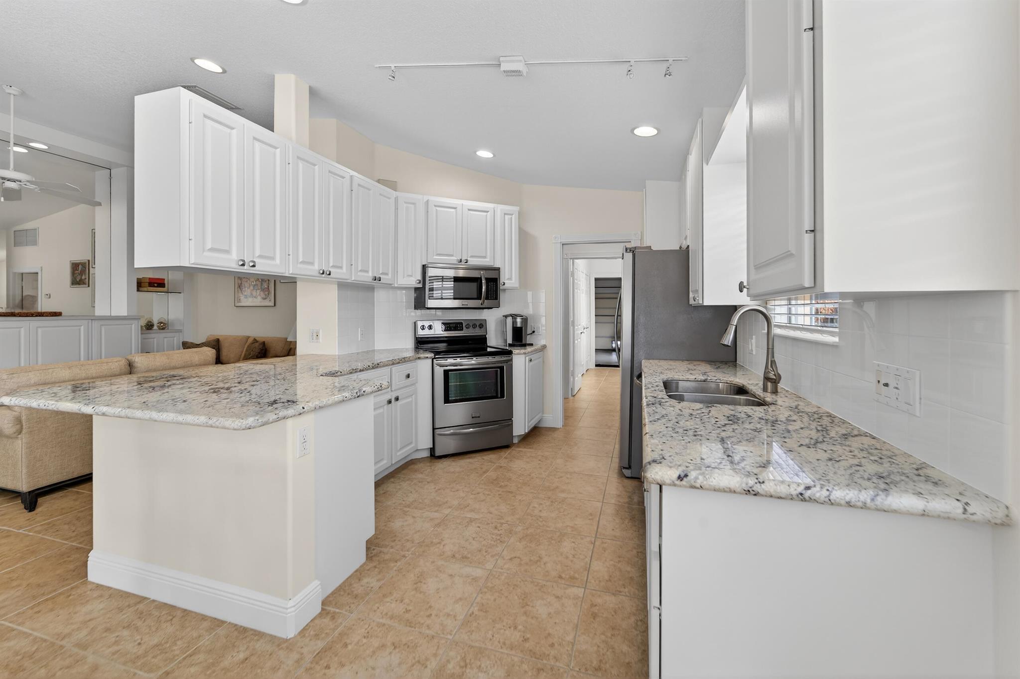 THE RETREAT - Residential