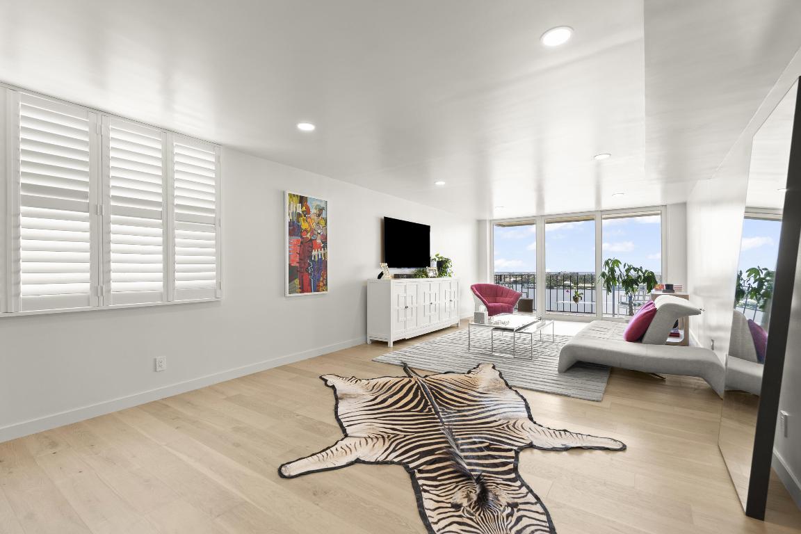 1801 S Flagler Drive 1211