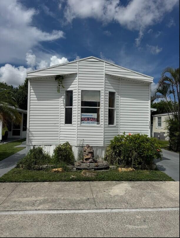 104 Plantation Boulevard 104