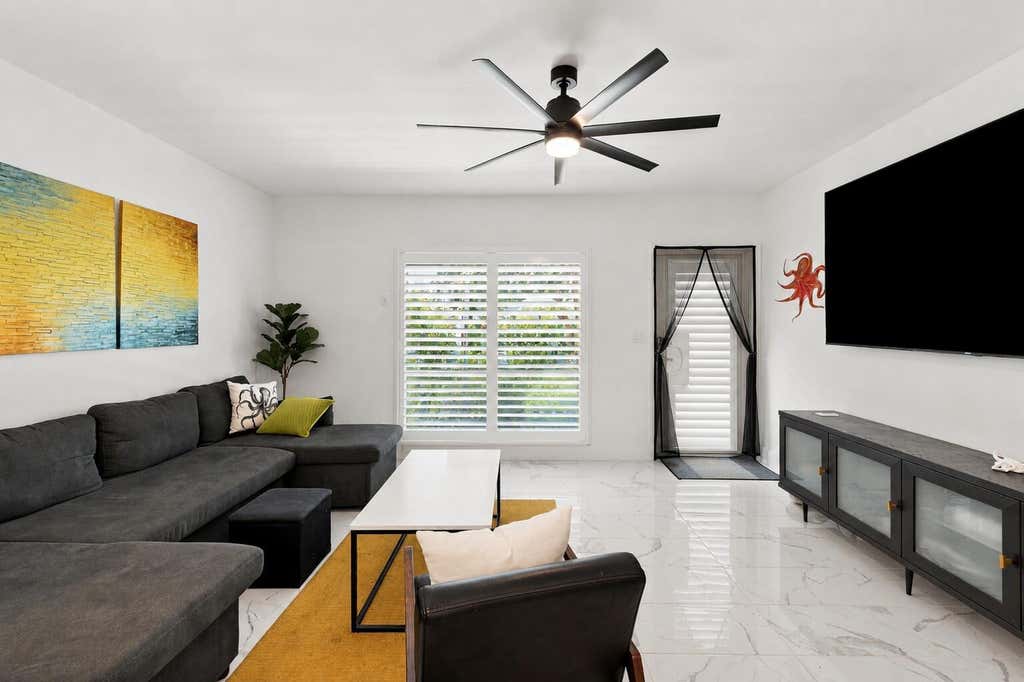 Photo of 3201 SE 10th Street #A9, Pompano Beach, FL 33062 (MLS # B26058003)