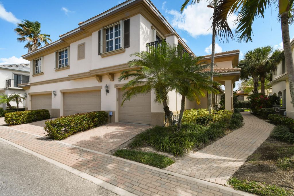 Photo of 107 Evergrene Parkway, Palm Beach Gardens, FL 33410 (MLS # R10856048)