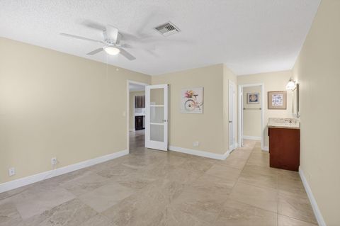 Tiny photo for 13740 Via Flora #C, Delray Beach, FL 33484 (MLS # B26026542)