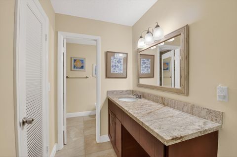 Tiny photo for 13740 Via Flora #C, Delray Beach, FL 33484 (MLS # B26026542)