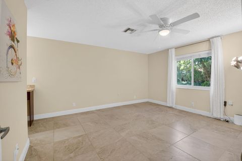 Tiny photo for 13740 Via Flora #C, Delray Beach, FL 33484 (MLS # B26026542)