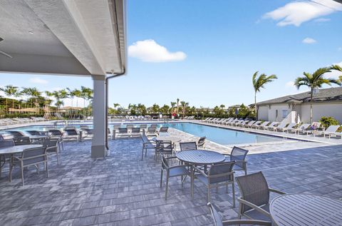 Tiny photo for 13740 Via Flora #C, Delray Beach, FL 33484 (MLS # B26026542)
