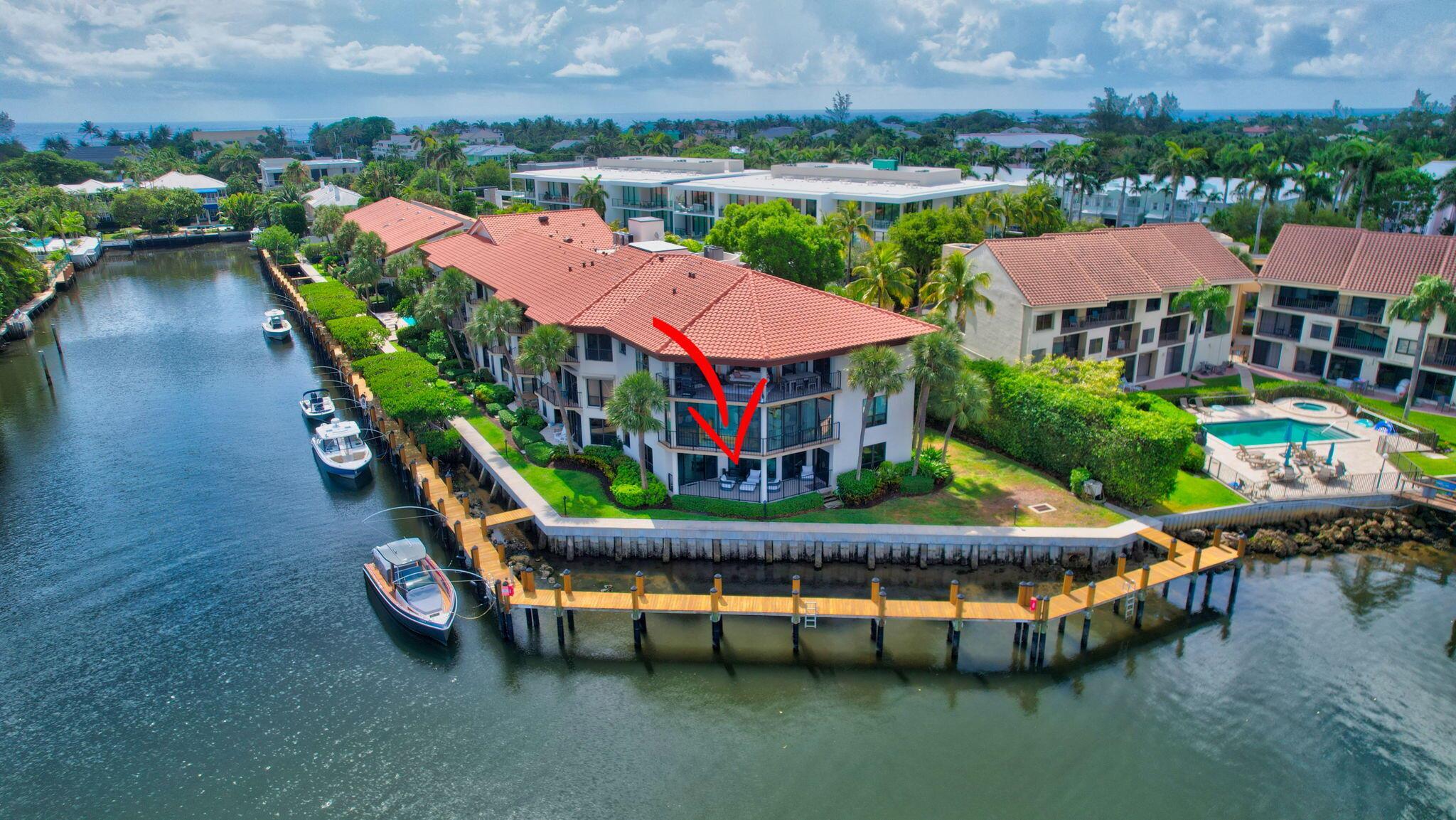 800 Andrews Avenue 9